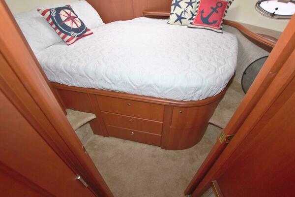 Star of the Sea 39ft Silverton Yacht For Sale