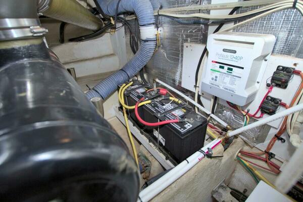 Star of the Sea 39ft Silverton Yacht For Sale