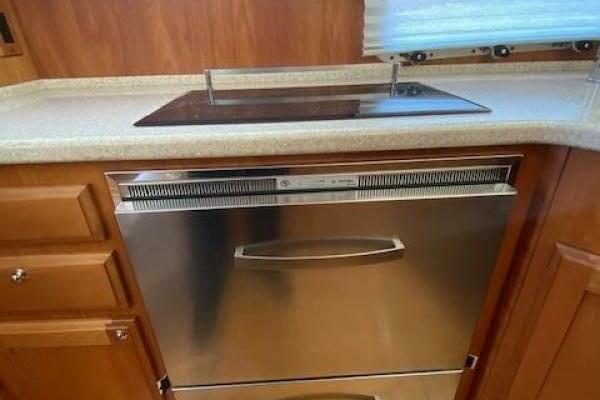 Southern Charm 40ft Sabre Yacht For Sale