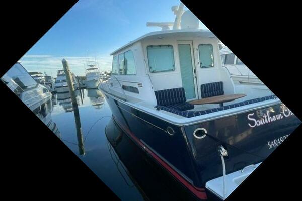 Southern Charm 40ft Sabre Yacht For Sale