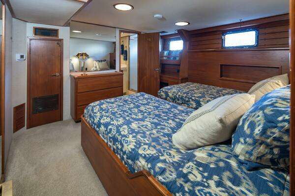Willard Boat Works Custom Yacht For Sale