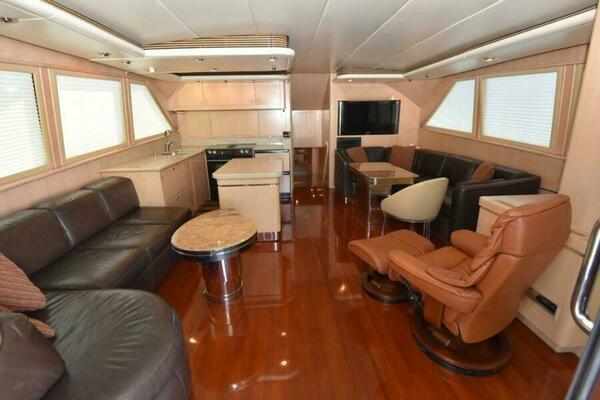 1989 Striker 62 Convertible - TALISMAN