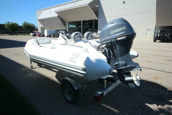 Boat Show Special Pricing 11ft Zodiac Yacht For Sale