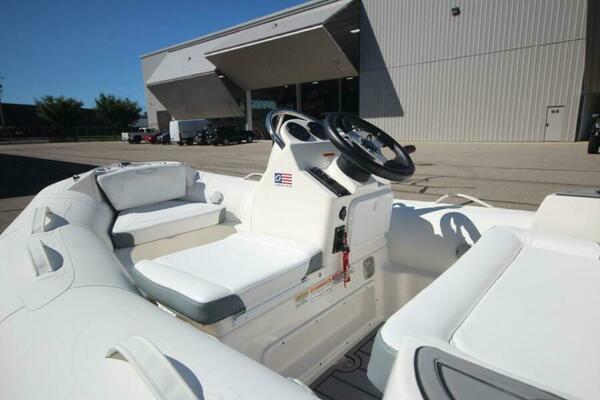 Boat Show Special Pricing 11ft Zodiac Yacht For Sale