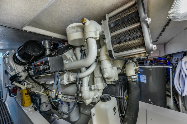 Good Medicine 55ft Hatteras Yacht For Sale