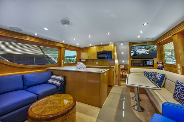 Good Medicine 55ft Hatteras Yacht For Sale