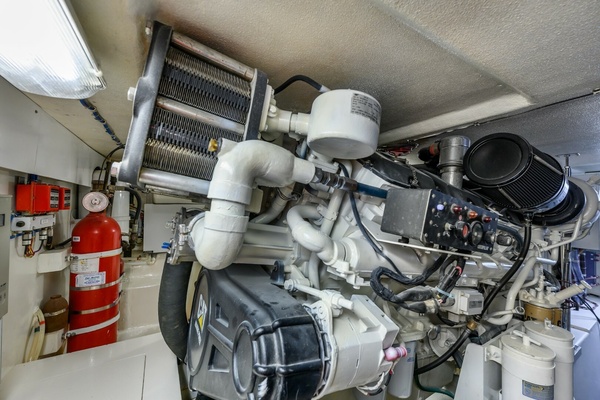 Good Medicine 55ft Hatteras Yacht For Sale