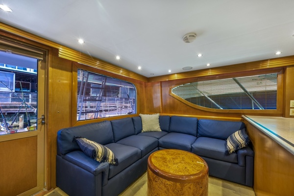 Good Medicine 55ft Hatteras Yacht For Sale