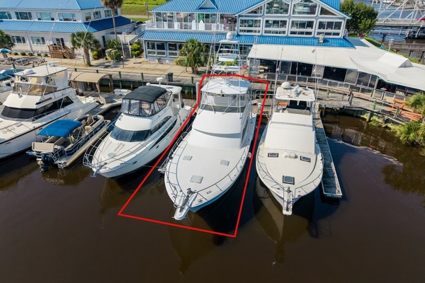 Good Medicine 55ft Hatteras Yacht For Sale