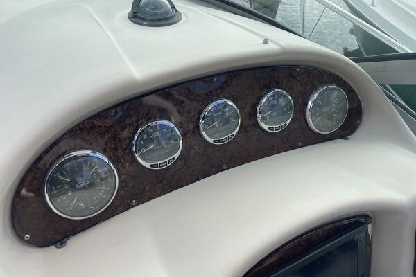 My Rose 32ft Sea Ray Yacht For Sale