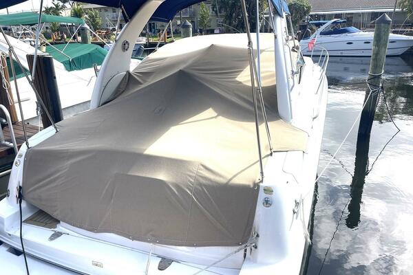 My Rose 32ft Sea Ray Yacht For Sale