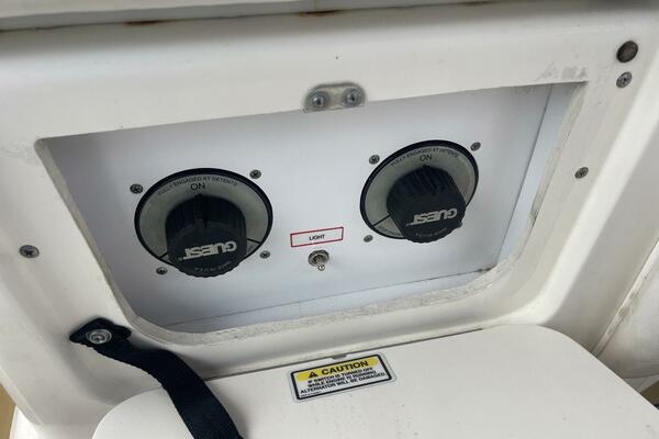 My Rose 32ft Sea Ray Yacht For Sale