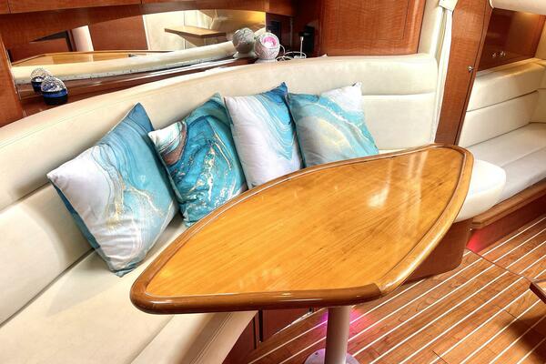 My Rose 32ft Sea Ray Yacht For Sale