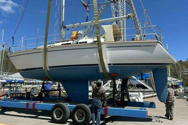 33-ft-Pearson-1986-33-2- Bayfield  Wisconsin United States  yacht for sale