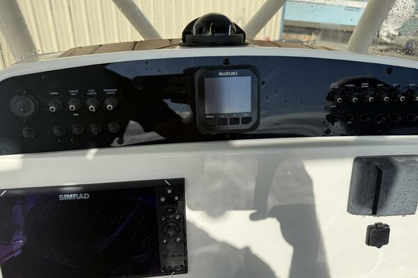 20ft Pioneer Yacht For Sale