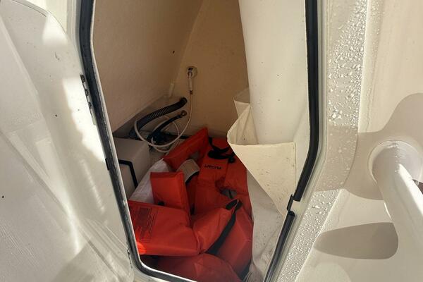 20ft Pioneer Yacht For Sale