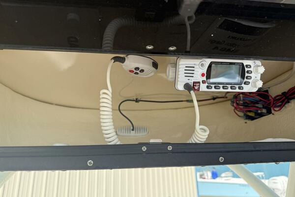 20ft Pioneer Yacht For Sale