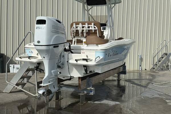 20ft Pioneer Yacht For Sale