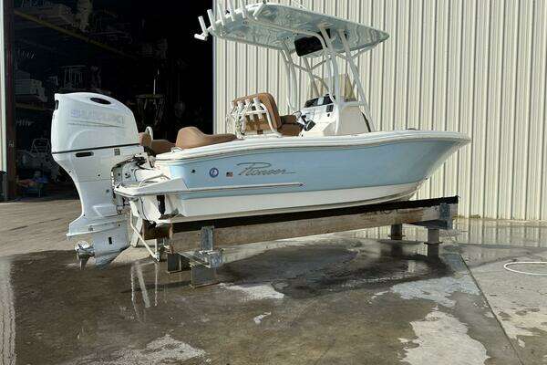 20-ft-Pioneer-2023-Islander 202- Jupiter Florida United States  yacht for sale