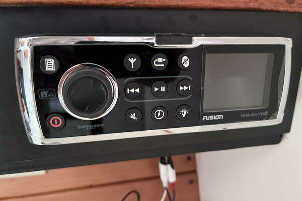 Mast & Mallet  Yacht For Sale