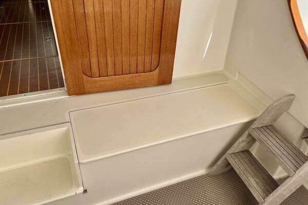 Mast & Mallet  Yacht For Sale