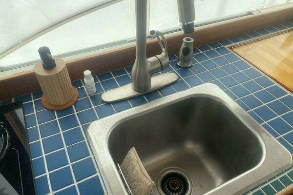 Mast & Mallet  Yacht For Sale