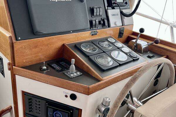 Mast & Mallet  Yacht For Sale