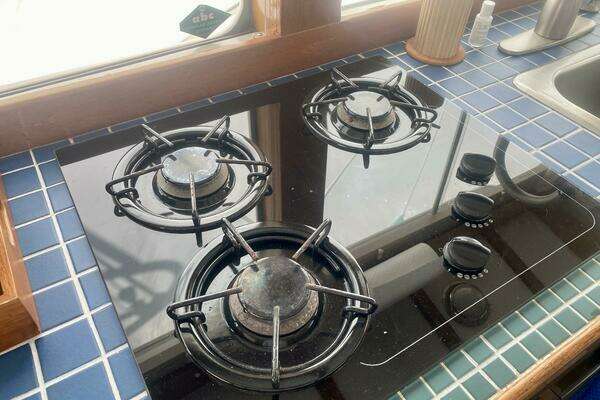 Mast & Mallet  Yacht For Sale