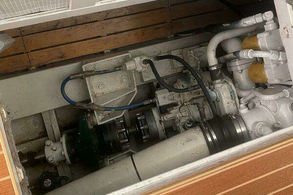 Mast & Mallet  Yacht For Sale