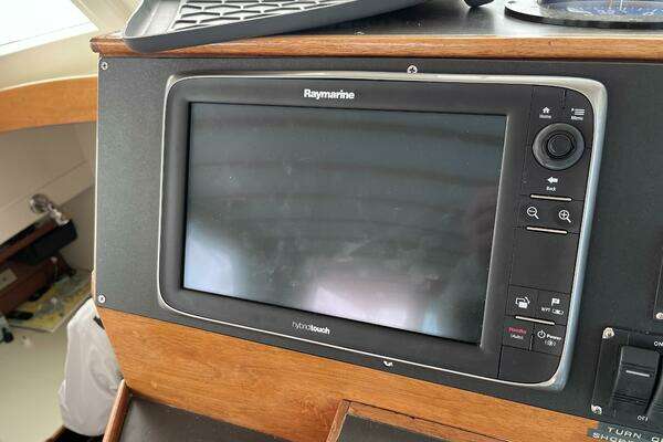 Mast & Mallet  Yacht For Sale