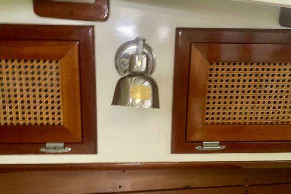 Mast & Mallet  Yacht For Sale