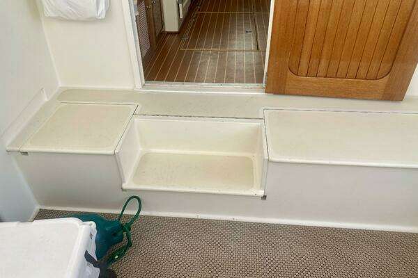 Mast & Mallet  Yacht For Sale