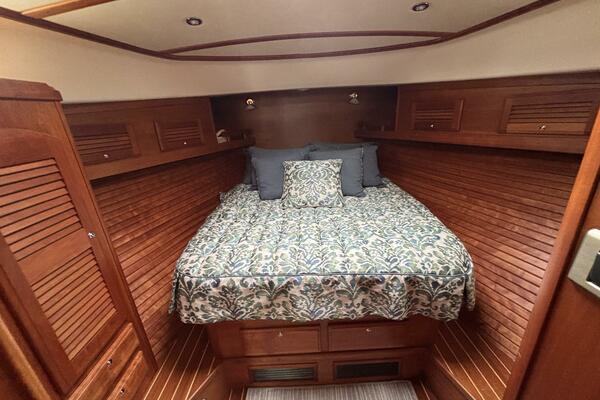 STARGAZE 40ft Sabre Yacht For Sale