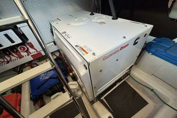 Sabre 40 Sedan Yacht For Sale