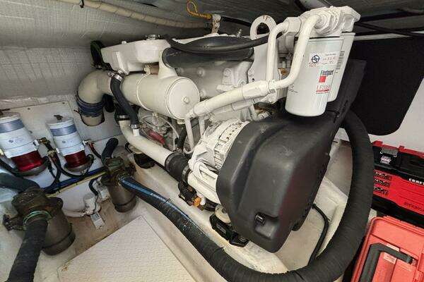 Sabre 40 Sedan Yacht For Sale