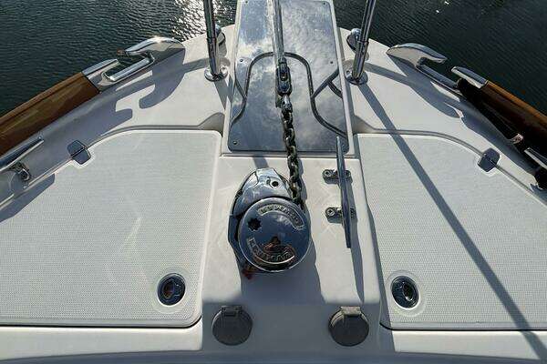 Sabre 40 Sedan Yacht For Sale