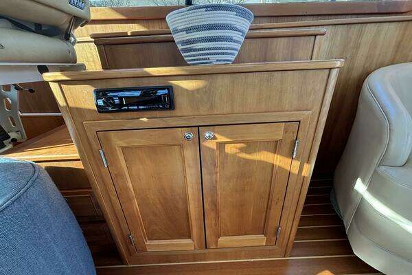 Sabre 40 Sedan Yacht For Sale