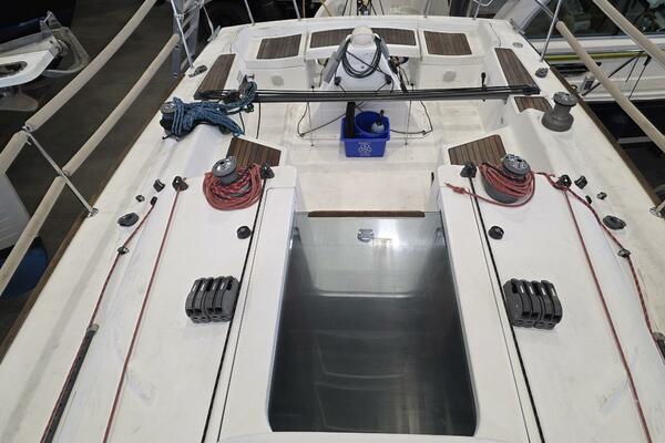 36ft Beneteau Yacht For Sale