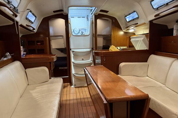 36ft Beneteau Yacht For Sale