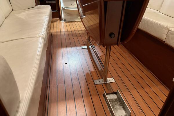 36ft Beneteau Yacht For Sale