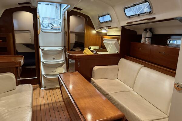 36ft Beneteau Yacht For Sale