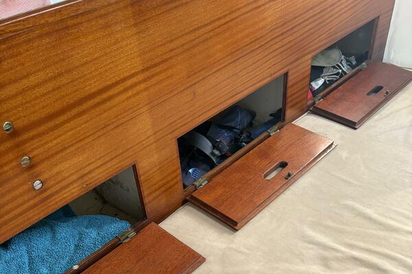 salon storage in backrest