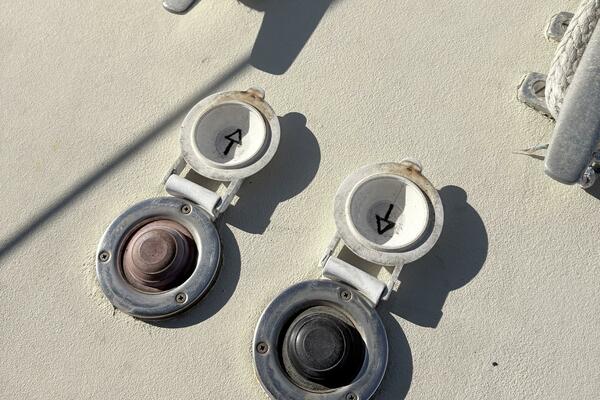 windlass foot controls