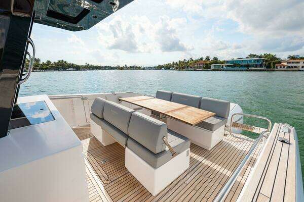 Pardo Yachts 38 OB Yacht For Sale
