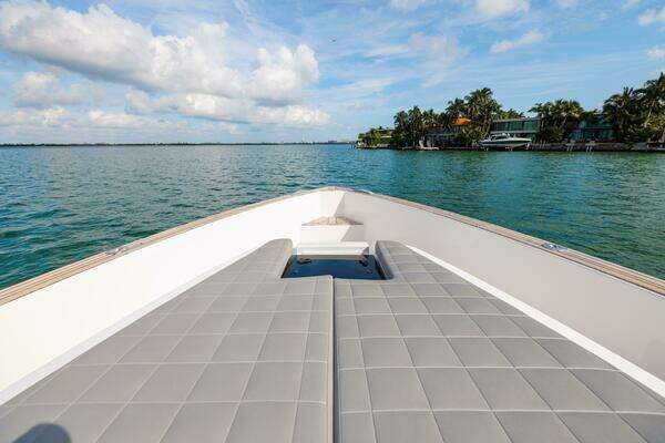 Pardo Yachts 38 OB Yacht For Sale