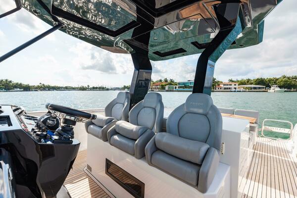 38ft Pardo Yachts Yacht For Sale