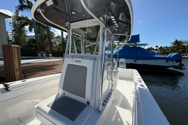 35ft Contender Yacht For Sale