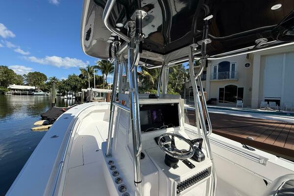 35ft Contender Yacht For Sale