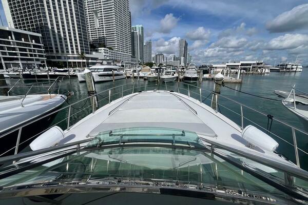 54ft Sea Ray Yacht For Sale