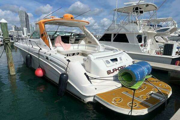 2000 Sea Ray 54